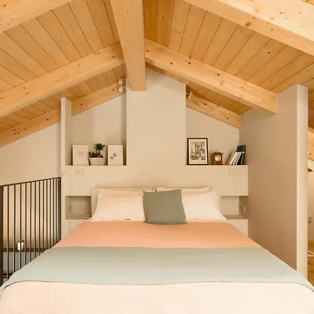 דירה Angolo Sui Vigneti סרלונגה ד'אלבה